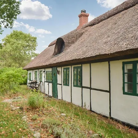 3 Bedroom Cozy In Anholt